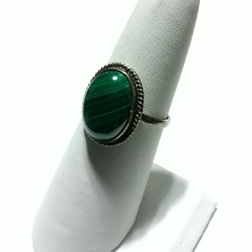 Malachite Ring - image 2
